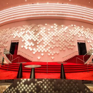 Dynamic OLED installation in the Stage Theater an der Elbe in Hamburg