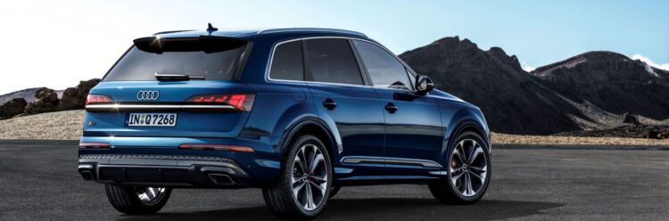 2024 Audi Q7 SUV Features Atala OLED Rear Light Panels